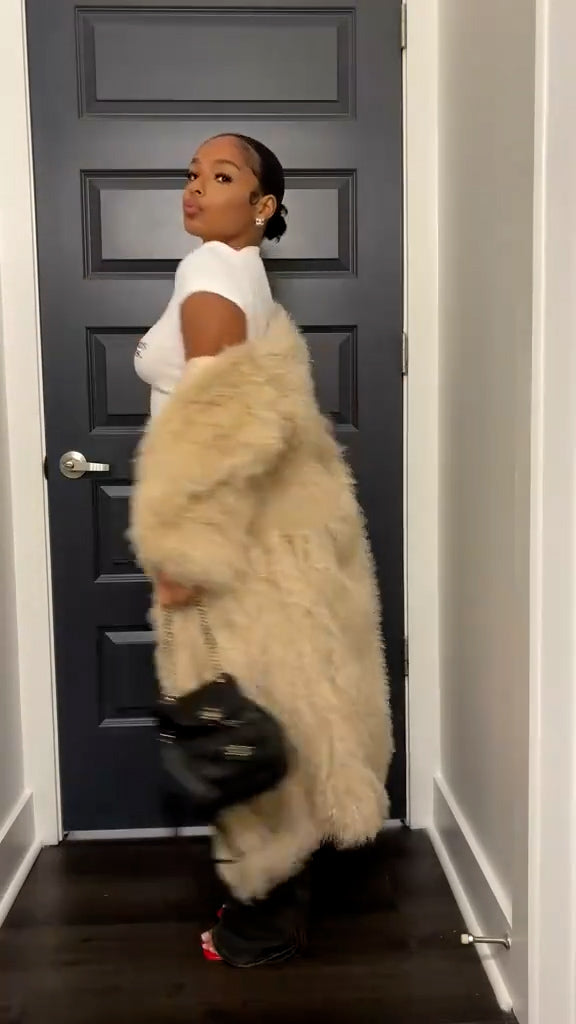 Fly As Me Shaggy Fur Coat