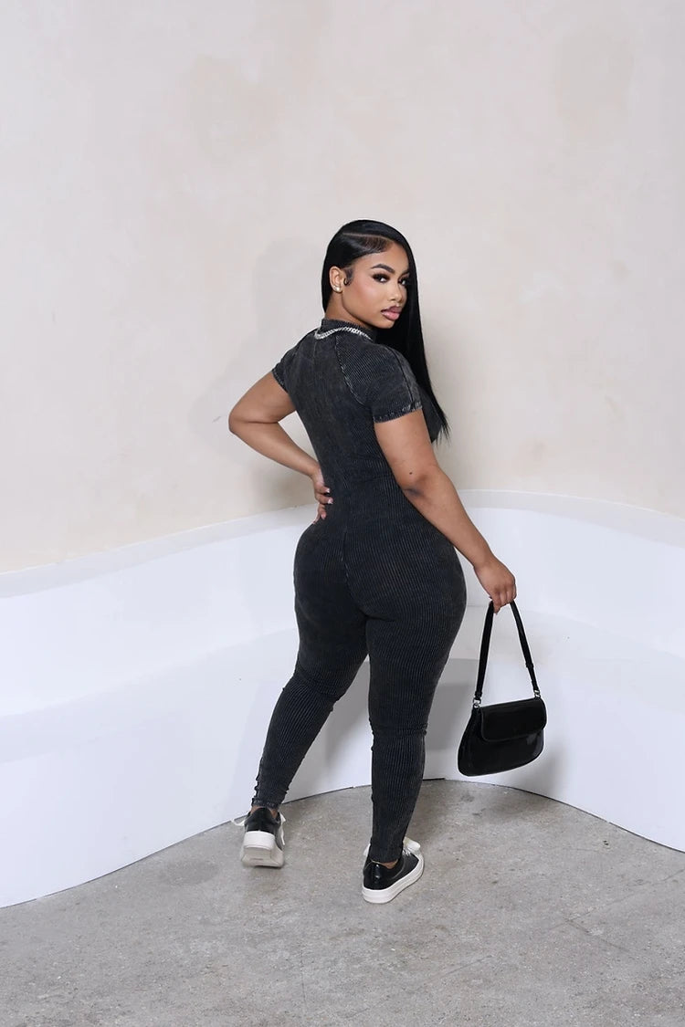 Larsa Jumpsuit (Black)