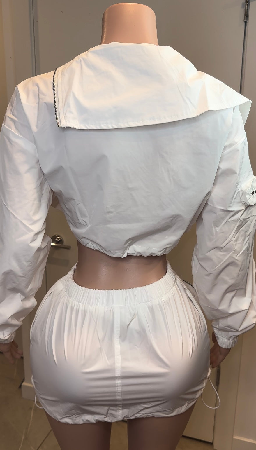 MATCH MY ENERGY WHITE SKIRT SET