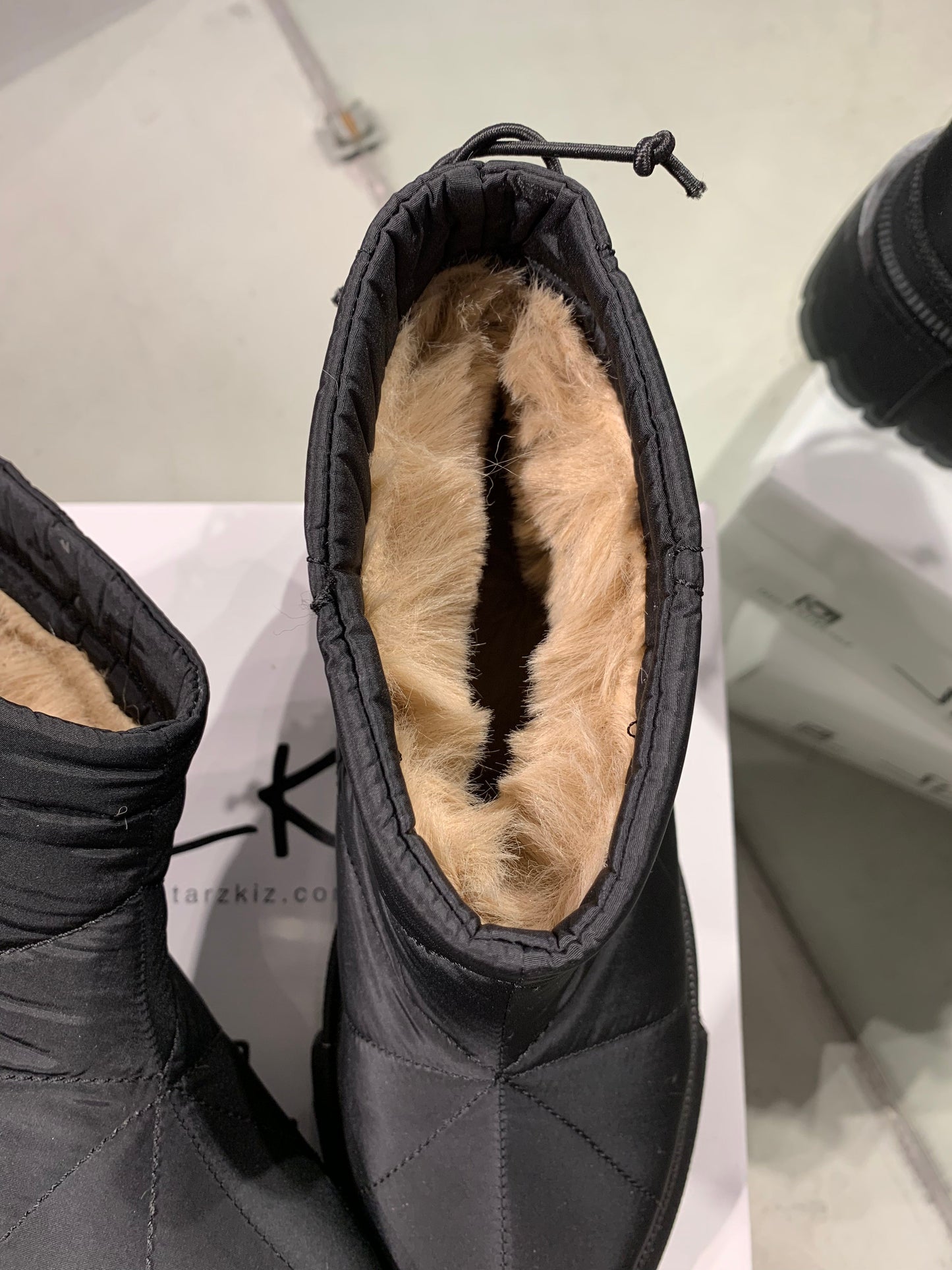 OX MINI BOOT